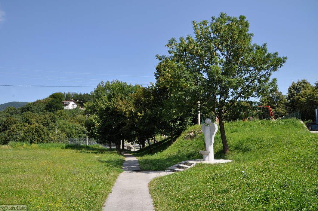 Col - Denkmal für die Wasserversorgung Gora