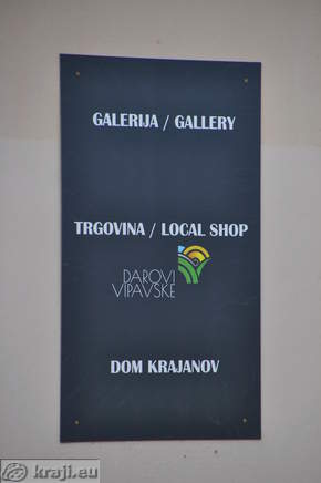 Community centre - local shop, gallery