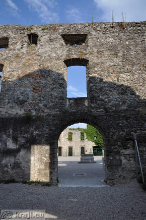 Vipavski Kriz - Schloss