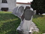 Vipavski Križ - Spomenik ustanovitvi odborov OF
