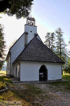 Gotska cerkev v Bovcu