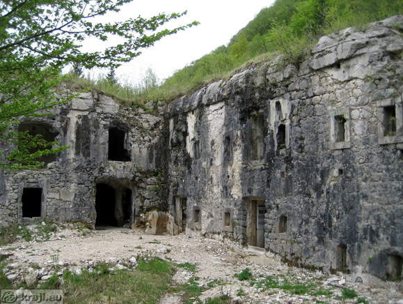 Nekdaj glavni vhod v trdnjavo Fort Hermann
