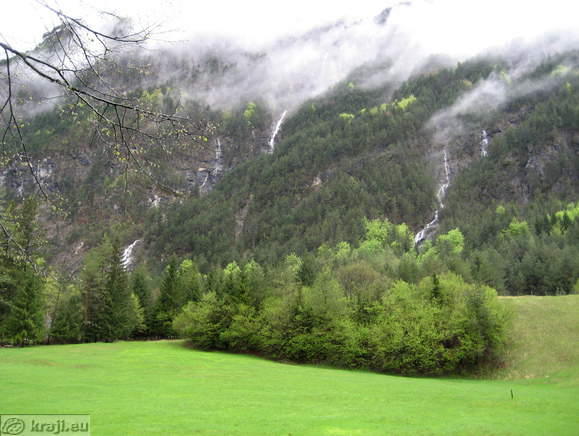 The Valley of a Hundred Waterfalls