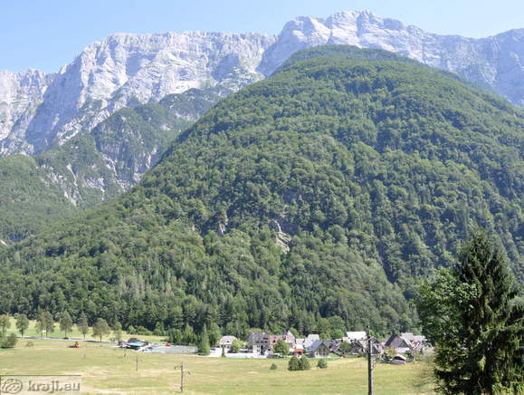 Spodnji Log pod Loško steno