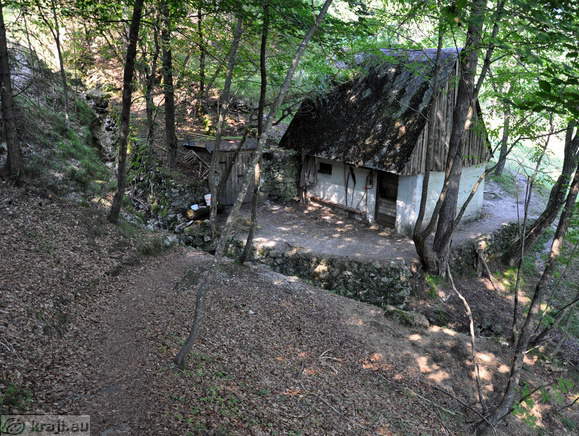 Pogled nazaj na kočo