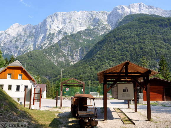 Okolica predora Štoln z Loško steno