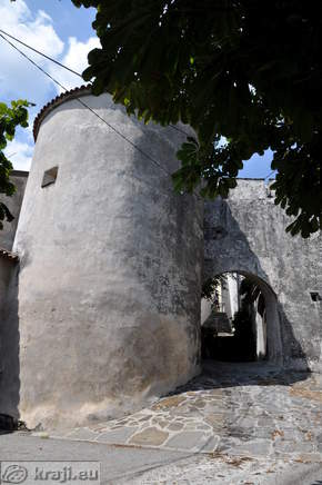 Tower and entrance on the south side