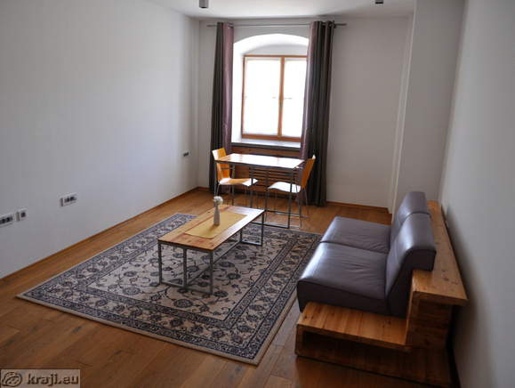 Villa Vipolze - Appartements und Suiten