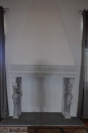 Villa Vipolze - Halle