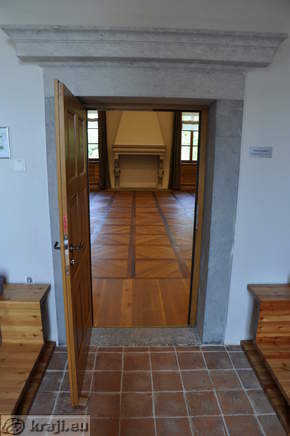 Villa Vipolze - Halle