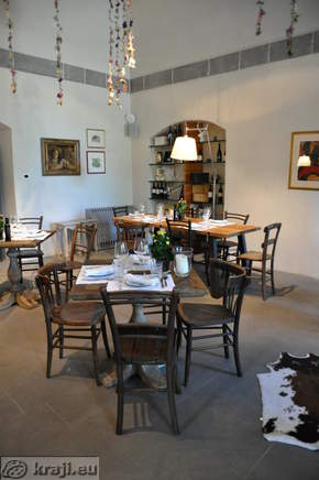 Villa Vipolze - Restaurant Kruh in vino