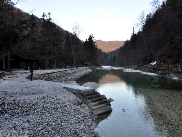 Naravno kopališče Lajšt