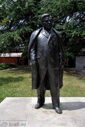 Kidričeva ulica <br> Spomenik - France Bevk