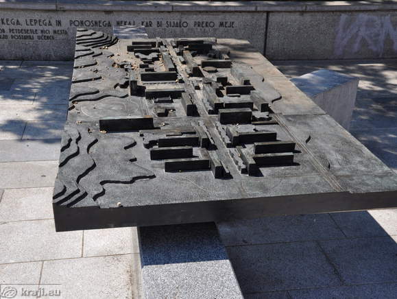 Nova Gorica - Model prve zasnove (spomenik Edvardu Ravnikarju)