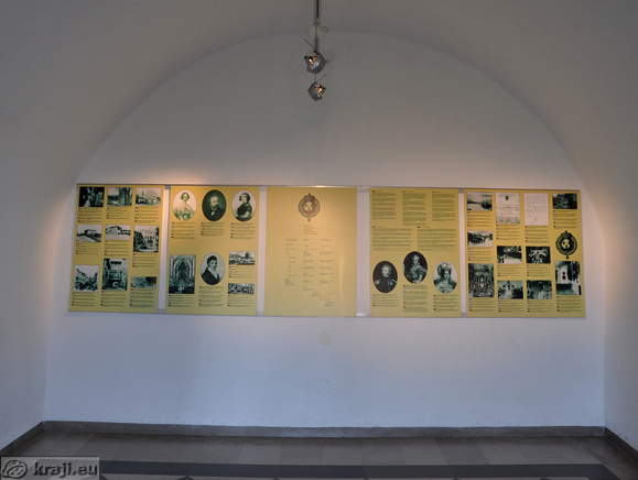 Information boards of Bourbon Family