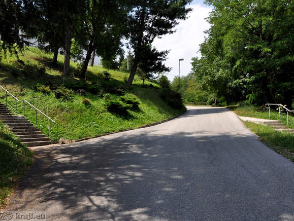 Last part of the road to Kostanjevica