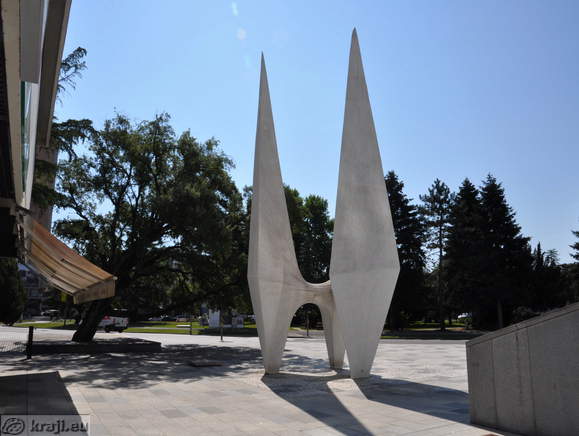 Nova Gorica - Edvard Rusjan Denkmal
