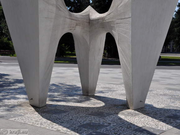 Nova Gorica - Edvard Rusjan Denkmal