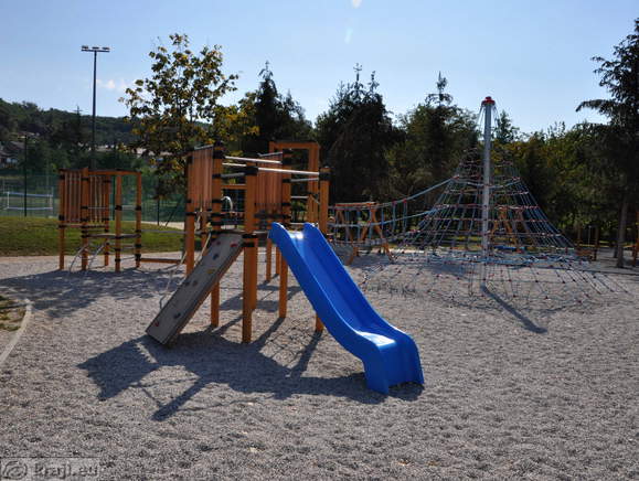 Športni park Šempeter - Otroško igrišče
