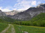 Dolina Tolminke - Pot po dolini Tolminke 