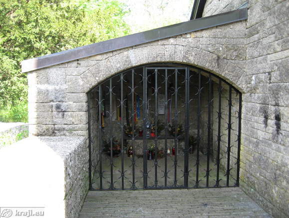 In front of the foyer of the German Charnel House