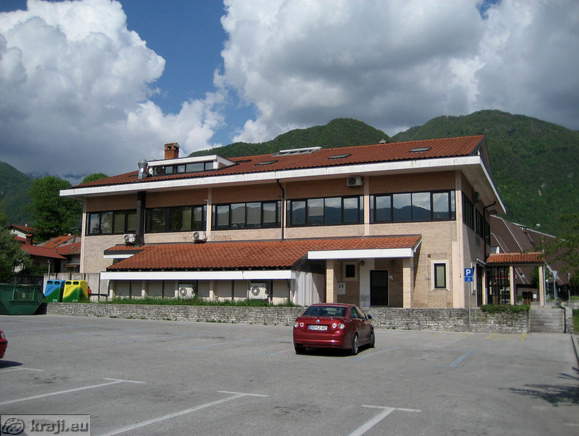 Parking place behind the commercial building