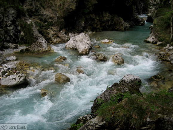 Tolmin Flußbett  - Zusammenfluss Tolminka und Zadlascica