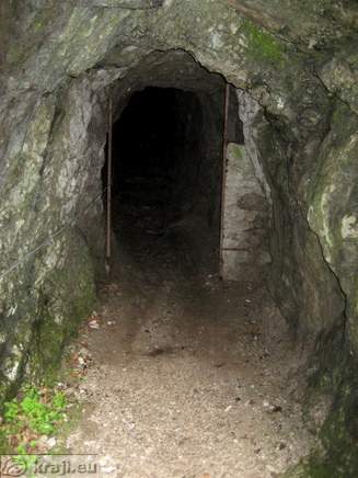 Start of the short tunnel