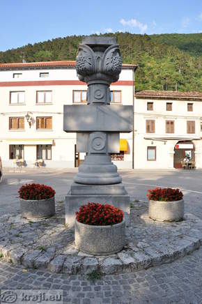 Plecnik monument dedicated to the fallen in the WWW2 (1952)