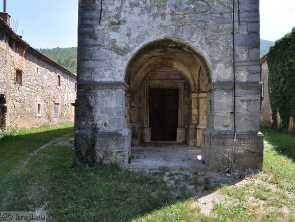 Church of the St. Cross - Entrance