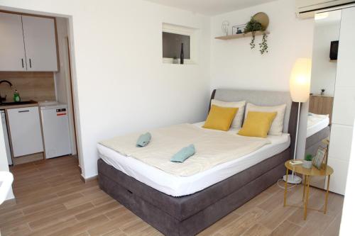 Comfy Studio in Ankaran JB4