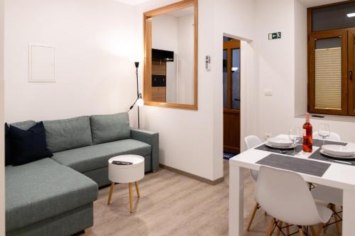 Oliver street apartment Vipava - 50m from city center Oliver street apartment Vipava - 50m from city center