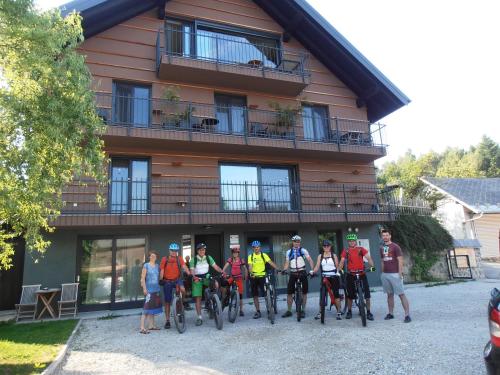 Bed & Breakfast Base Camp Bed & Breakfast Base Camp