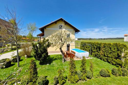 House Dijana With Pool - Happy Rentals House Dijana With Pool - Happy Rentals