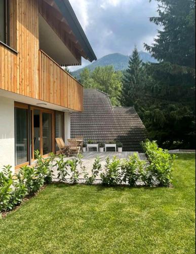 Apartma Gorna