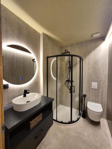 Mega Apartmaji