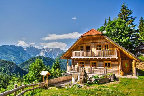 Holiday chalet "ALPINE DREAMS" with PRIVATE WELLNESS