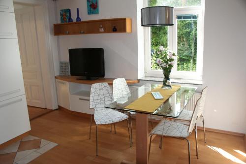 Dimora Apartments with free parking