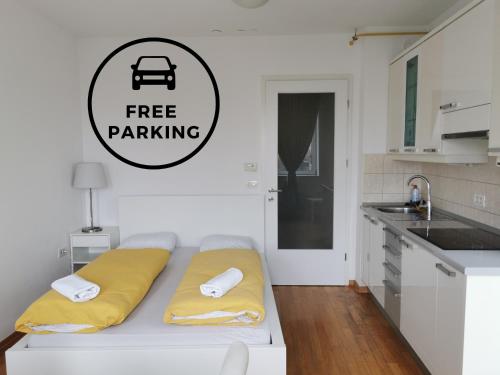 Trnovo apartment with free parking Trnovo apartment with free parking