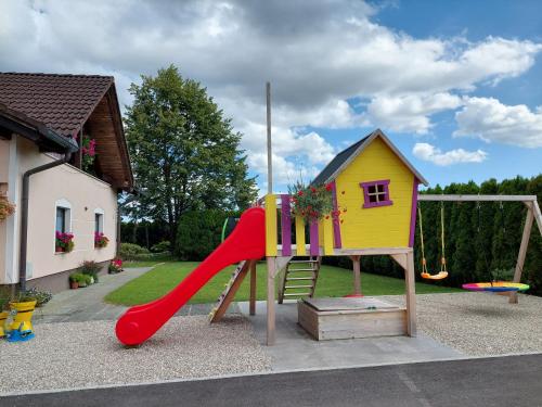 Apartma Žirovnik