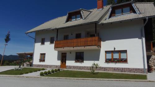 TURISTIČNA KMETIJA STREVC TURISTIČNA KMETIJA STREVC