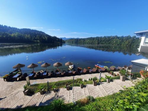 Gostisce Jezero Gostisce Jezero