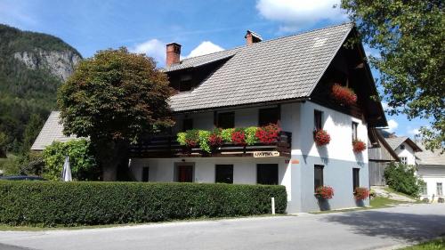 Apartma Pr Gatej Apartma Pr Gatej