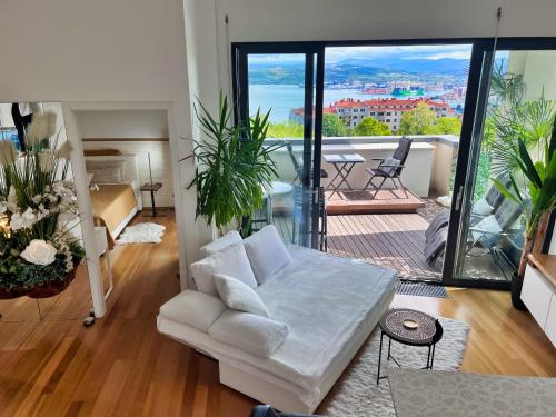 Lux -Luxury Sea and Mountains View Apartment-NEW Lux -Luxury Sea and Mountains View Apartment-NEW