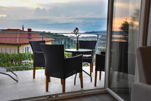 Apartma med oljkami - Portorož Apartma med oljkami - Portorož