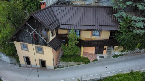 Rock Apartments
