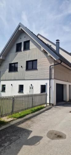 Family house Kranjska Gora