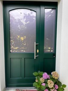 The Green Door Apartment 