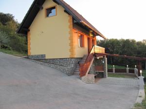 Holiday Home Češnovar 