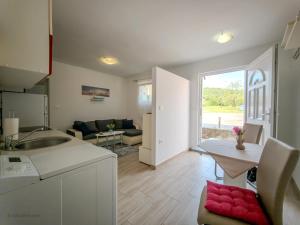 LUNA Quiet Retreat, Close to Koper, AirCon, Parking